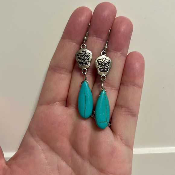 Vintage Turquoise Drop and Skull Earrings - Picture 3 of 3